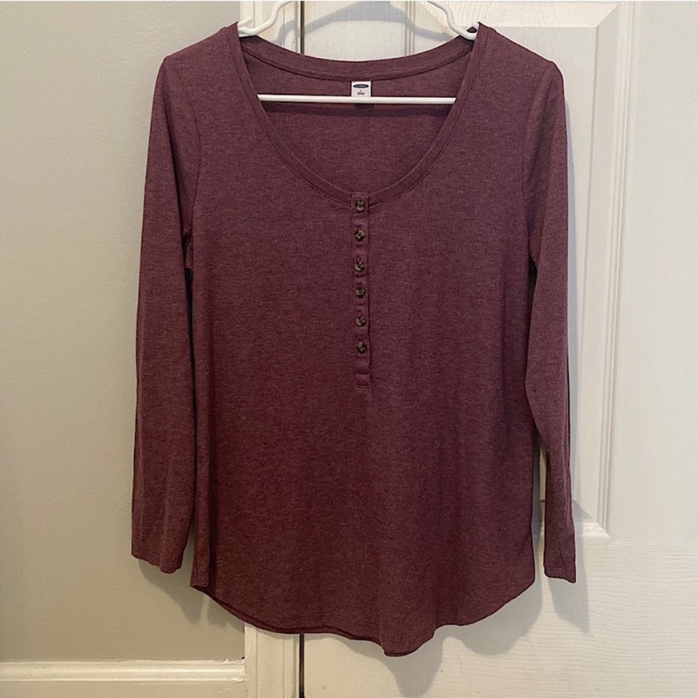 Old Navy Ribbed Henley Long Sleeve Tee
